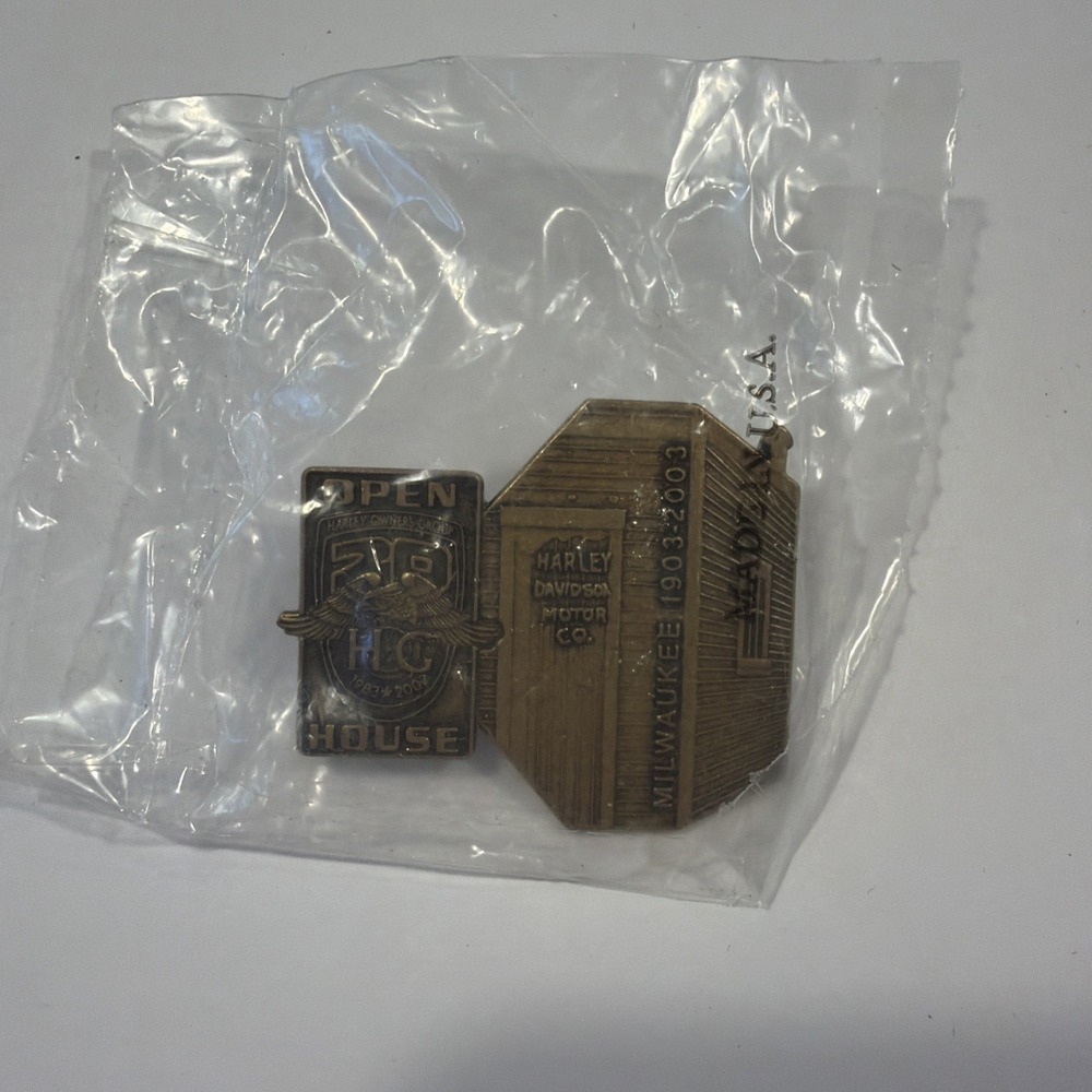 NEW Harley-Davidson 100th Anniversary Open House Pin 1903–2003 NOS USA